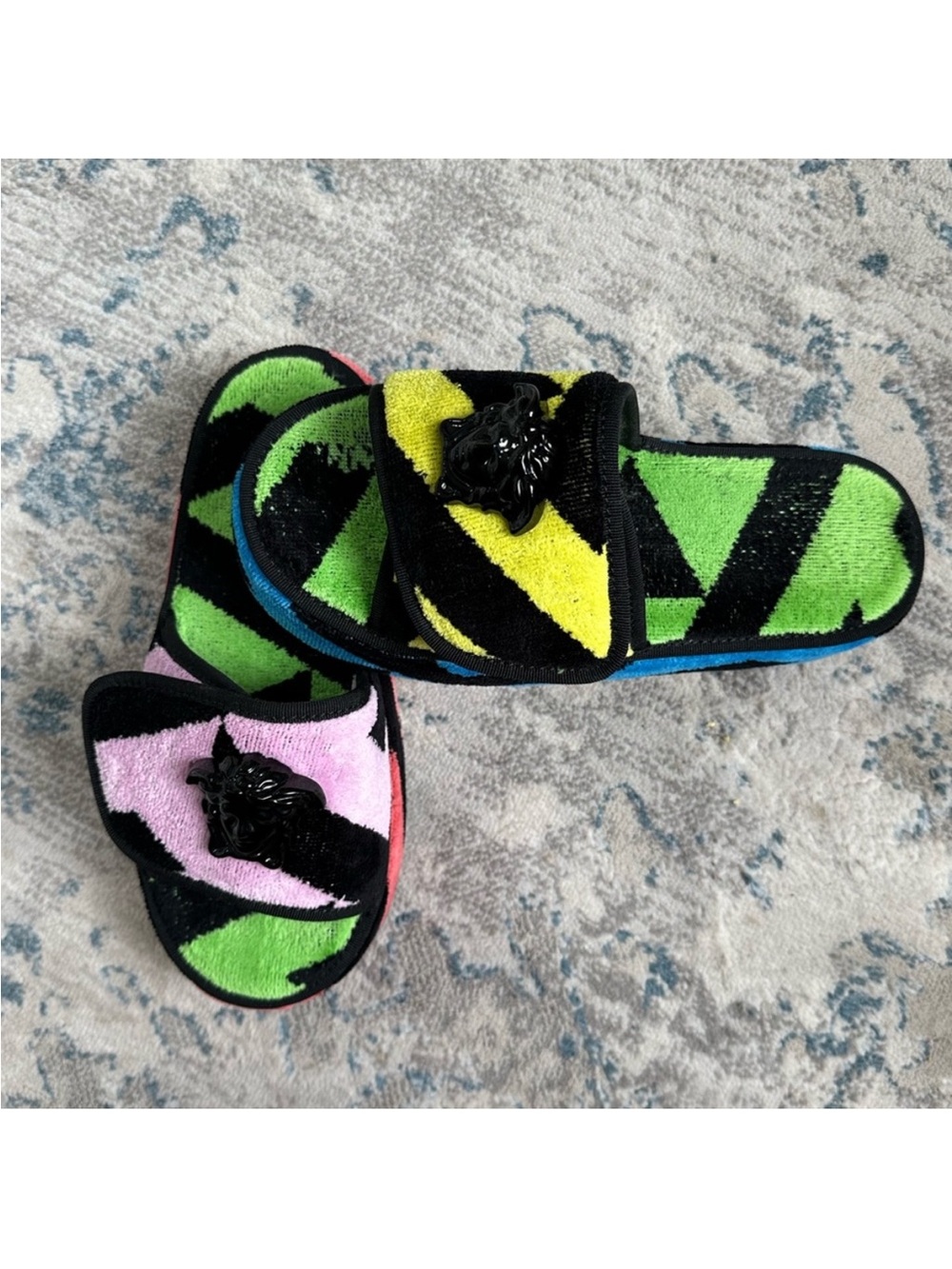 Versace  Sandals - Picture 8 of 8